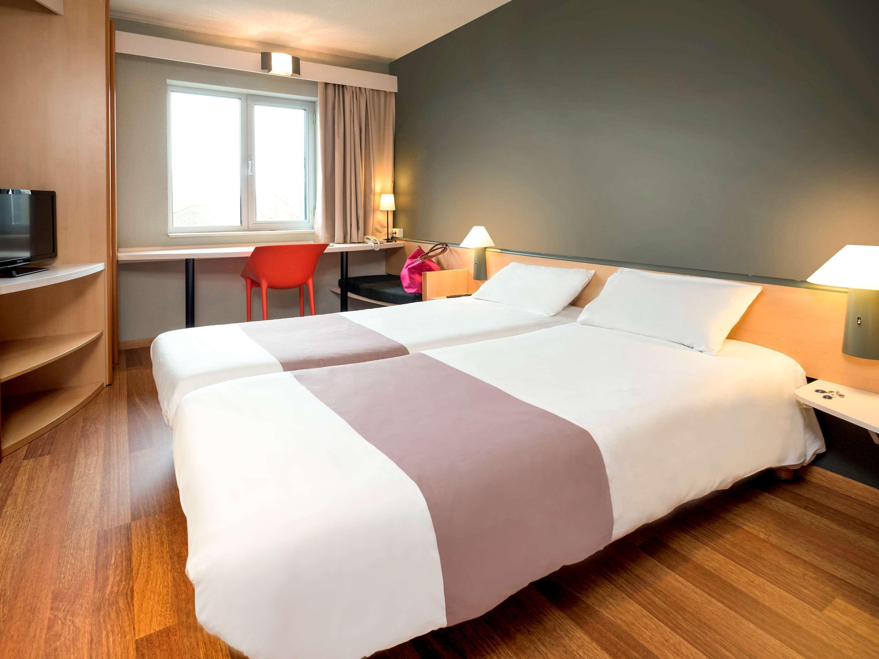 ibis Charleroi Centre Gare Otel Dış mekan fotoğraf