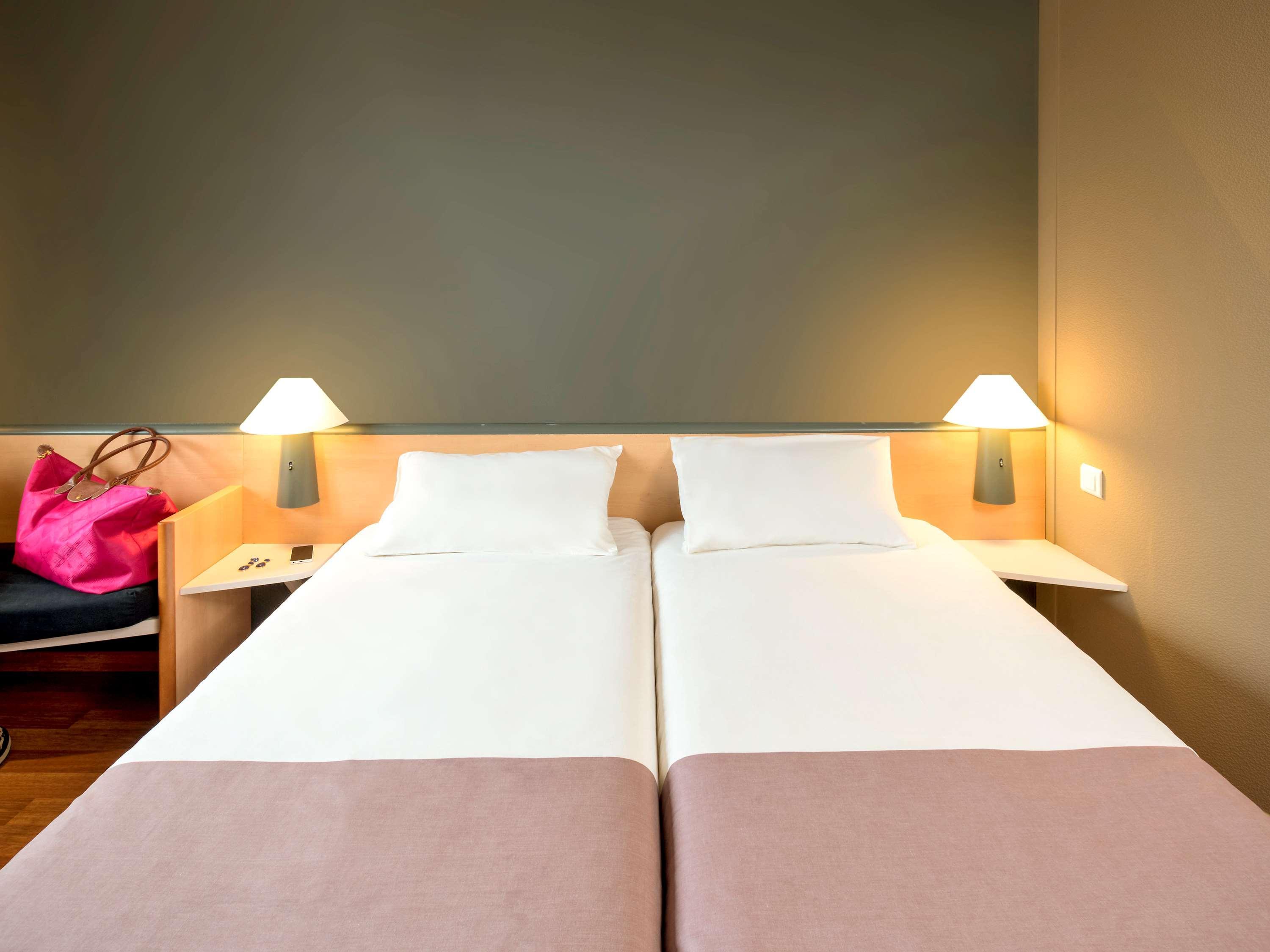 ibis Charleroi Centre Gare Otel Dış mekan fotoğraf