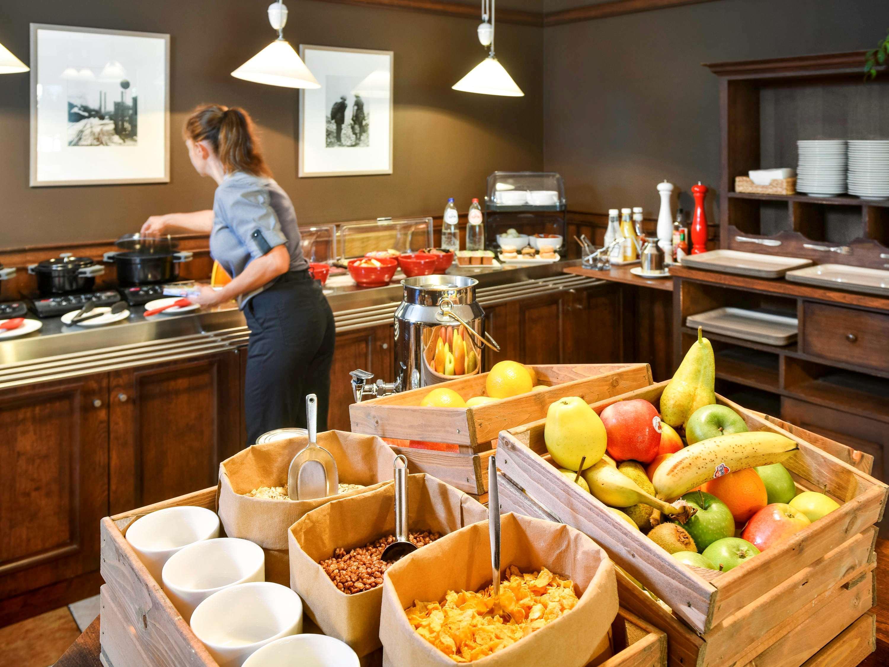 ibis Charleroi Centre Gare Otel Dış mekan fotoğraf