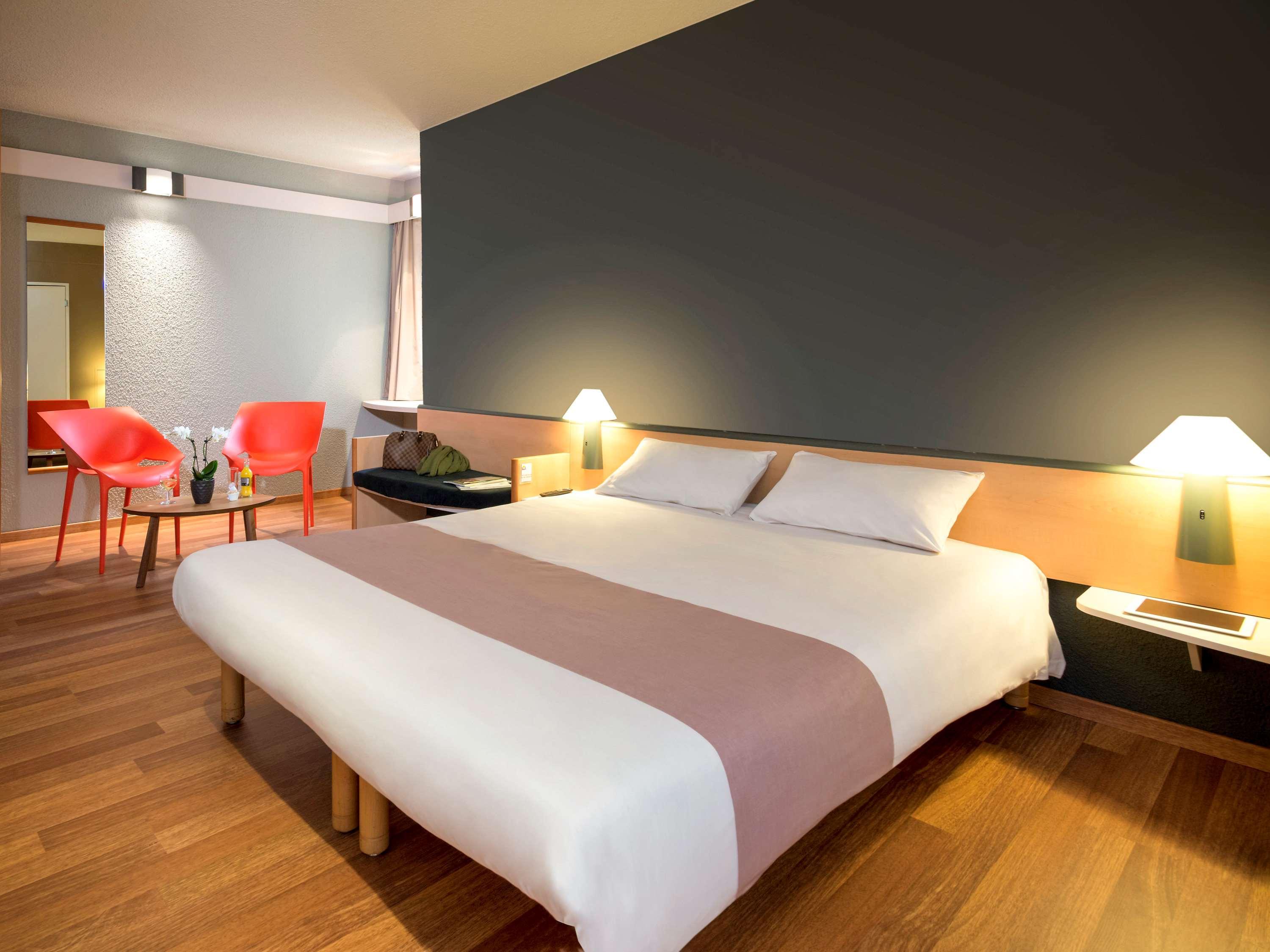 ibis Charleroi Centre Gare Otel Dış mekan fotoğraf