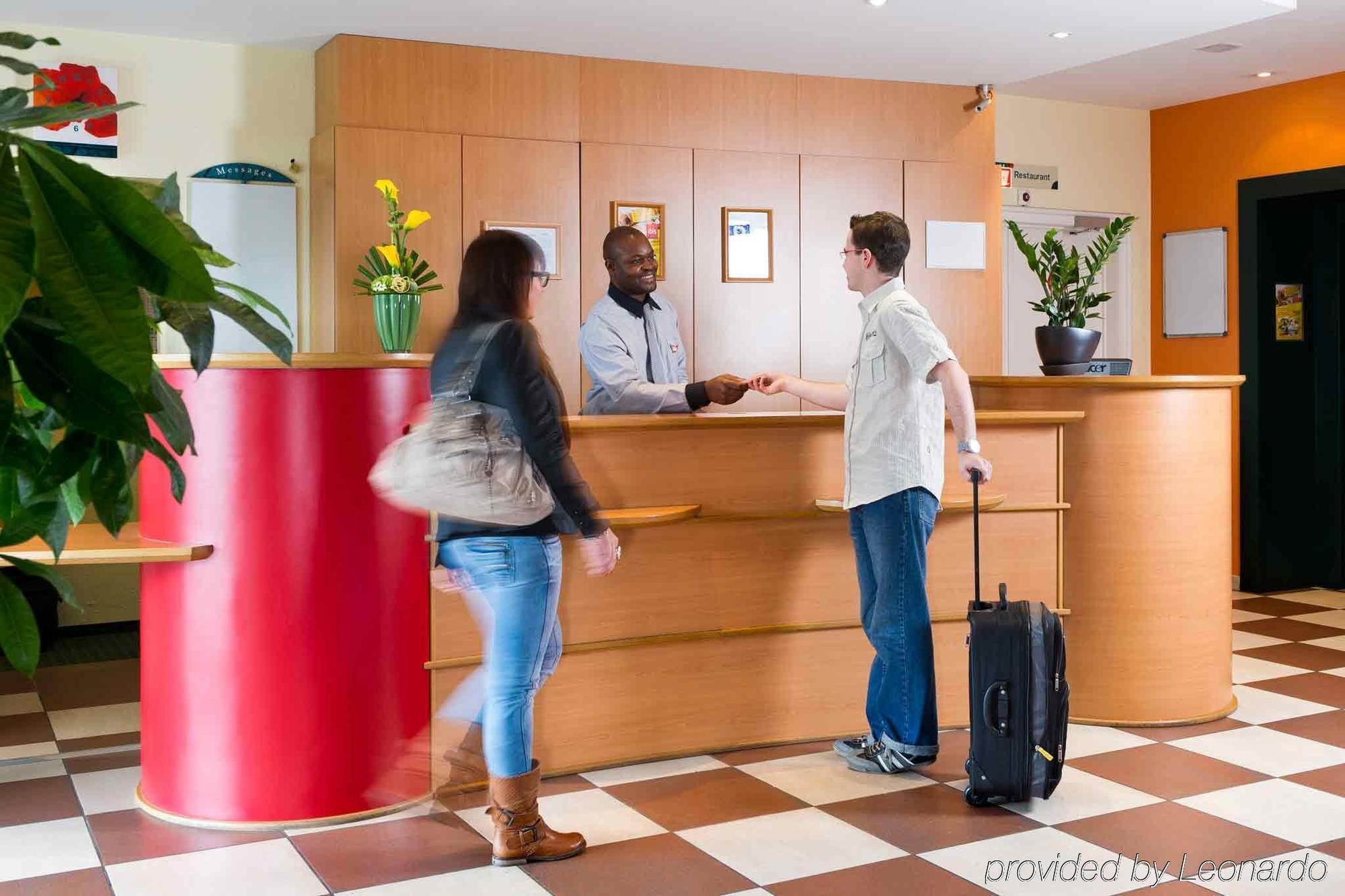 ibis Charleroi Centre Gare Otel Dış mekan fotoğraf
