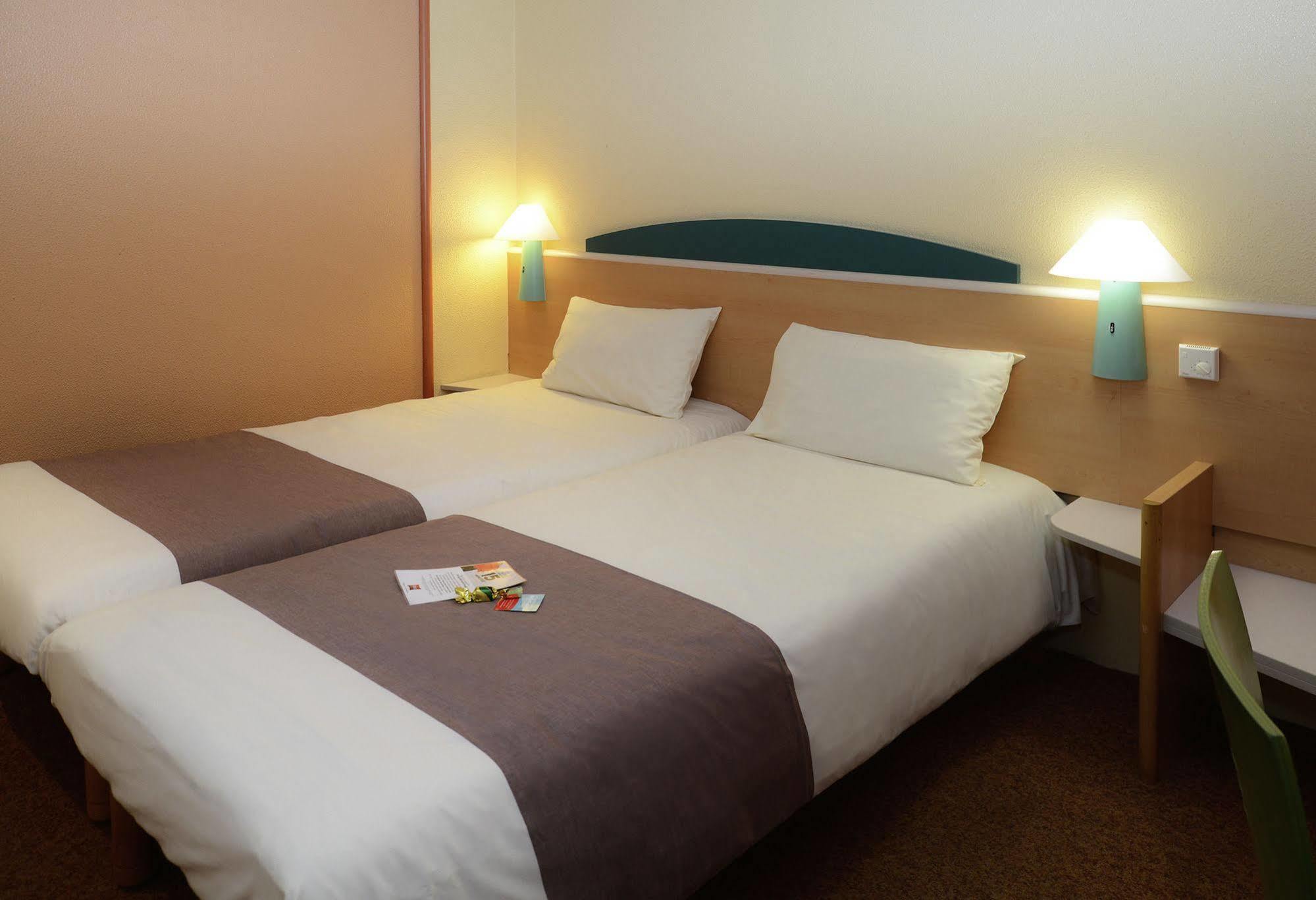 ibis Charleroi Centre Gare Otel Dış mekan fotoğraf